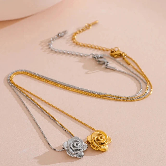 Stereoscopic Flower Pendant Necklace